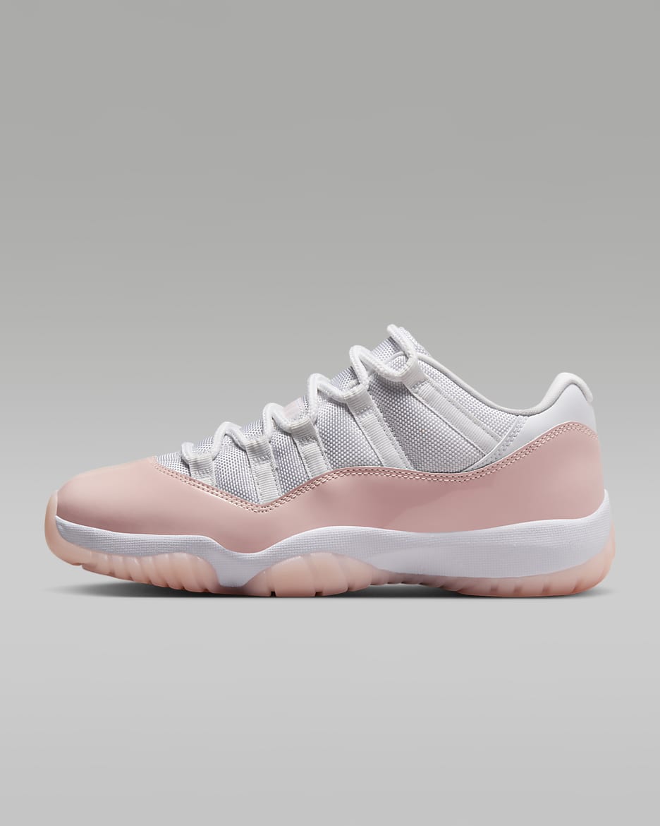 Jordan retro pink and white deals